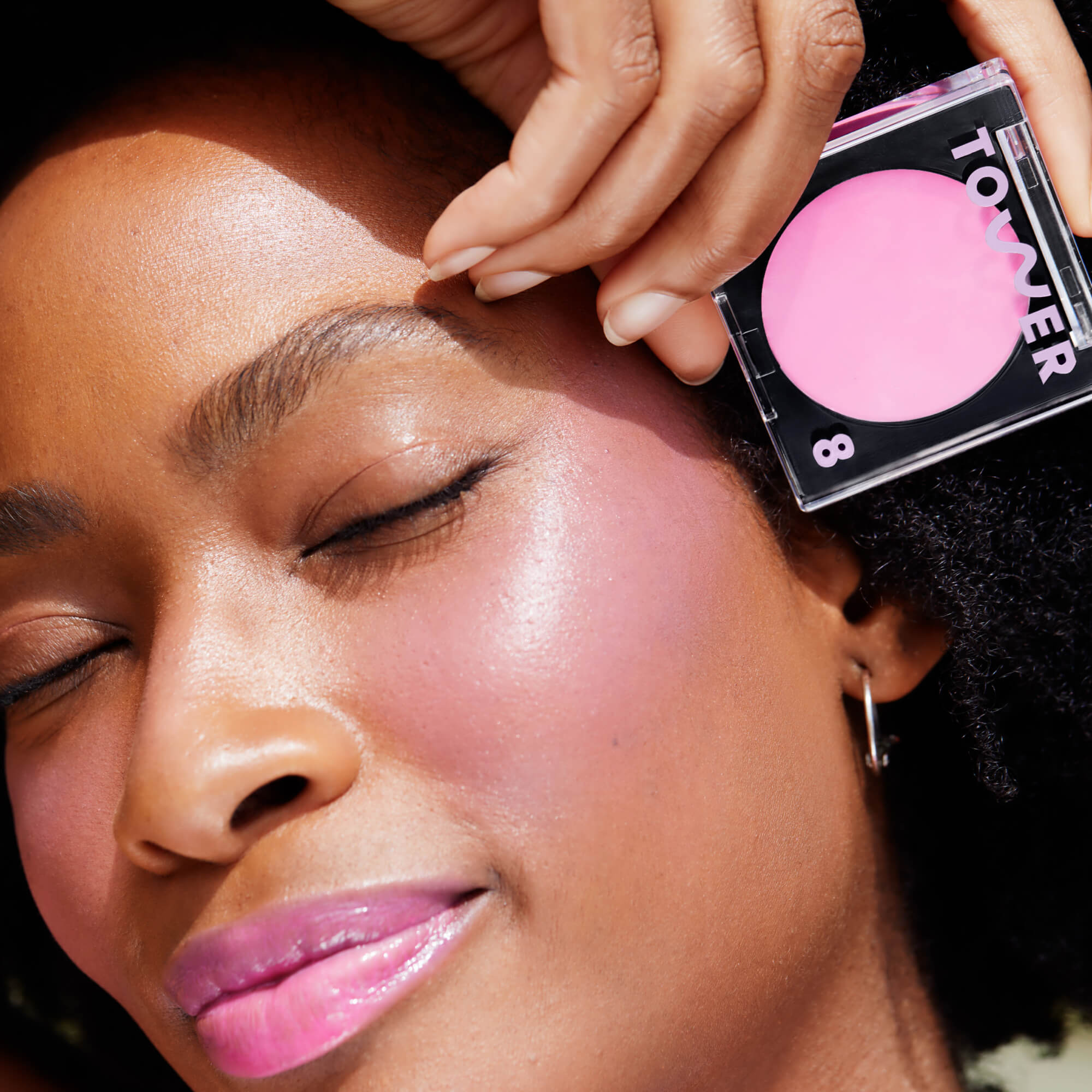 BeachPlease Natural-Look cream blush