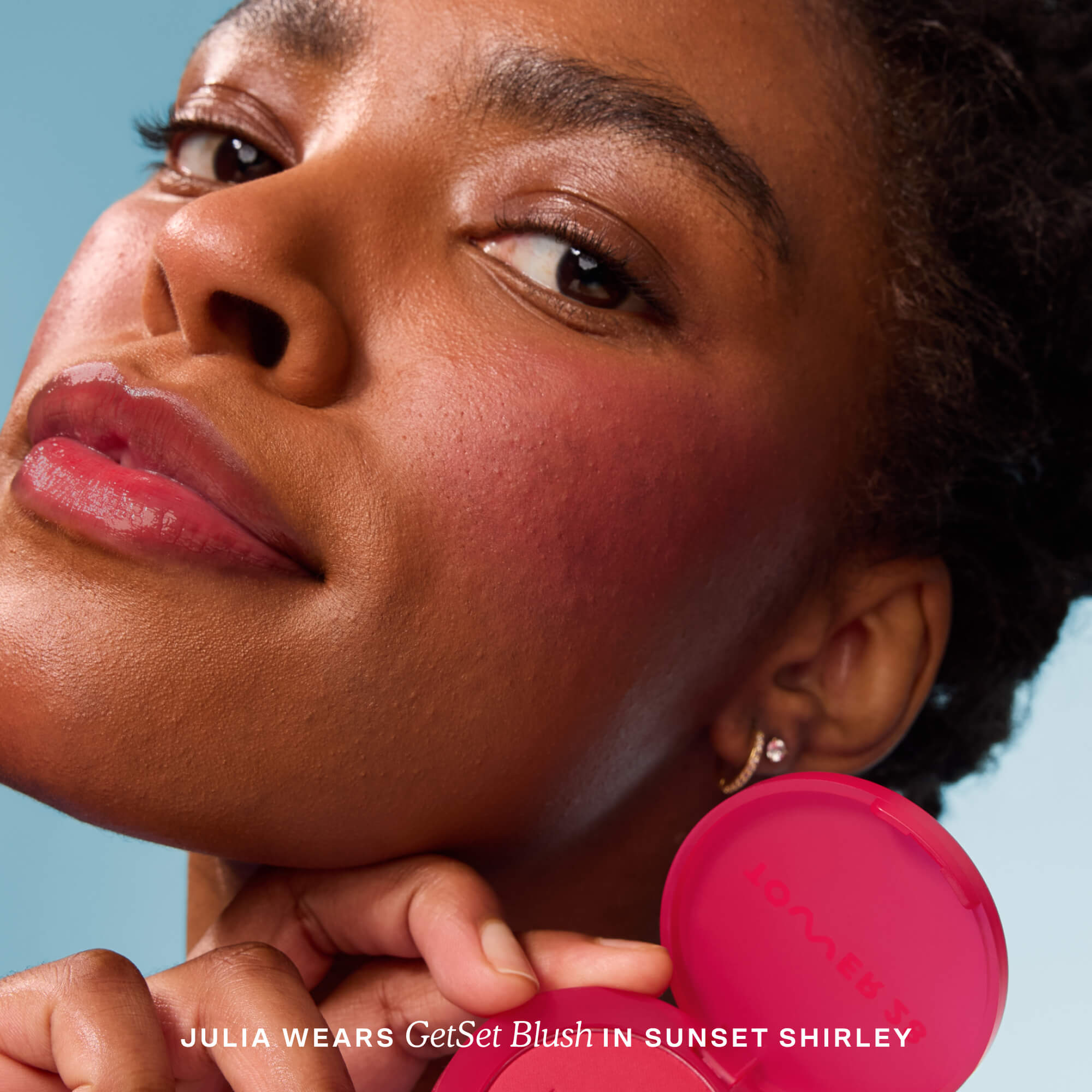 Toni Bravo GetSet® Velvet-Matte matte powder blush